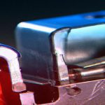 Regulator napięcia alternatora – objawy uszkodzenia i wymiana